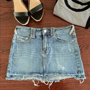 ‼️ 5/$25 FOREVER 21 Distressed Denim Skirt